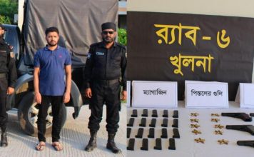 যশোরের বেনাপোল থেকে বিপুল পরিমাণ অ'স্ত্রসহ আ'টক ইউপি সদস্য