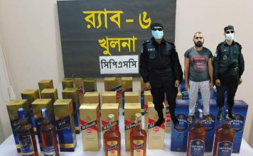 যশোরে বিপুল পরিমাণ বিদেশী ম'দসহ আ'টক ১