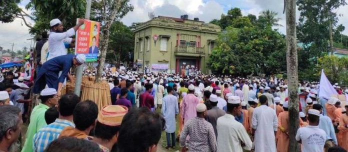 রাসুল (সাঃ) ব্য'ঙ্গচিত্র প্রদর্শনের প্রতিবা'দে নড়াইলের কালিয়ায় সমাবেশ