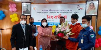 আন্তর্জাতিক শি'শু শান্তি পুরস্কারপ্রাপ্ত সাদাতকে নড়াইল জেলা প্রশাসনের প'ক্ষ থেকে সংবর্ধনা