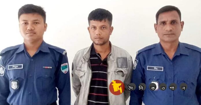 নড়াইলের লোহাগড়ায় ২০ পিস ইয়াবা ও ১০০ গ্রাম গাঁজা সহ গ্রেফতার ১